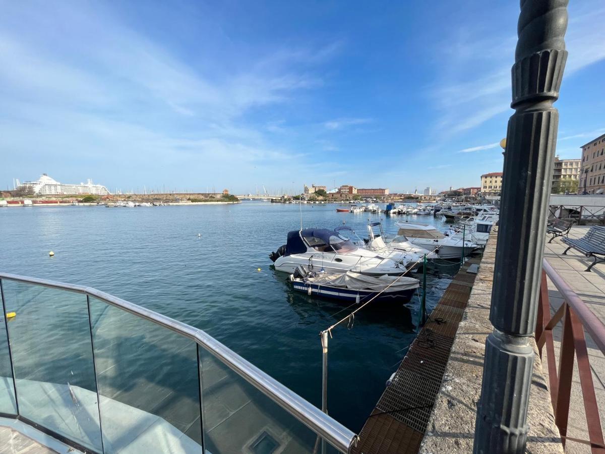 Kasia Porta Sul Mare Di Livorno Free Parking Luaran gambar
