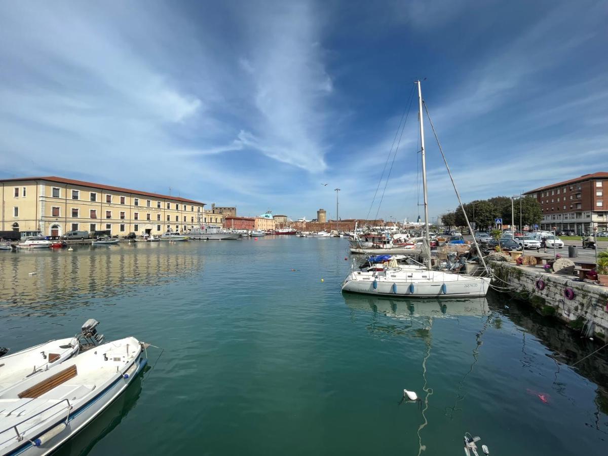 Kasia Porta Sul Mare Di Livorno Free Parking Luaran gambar