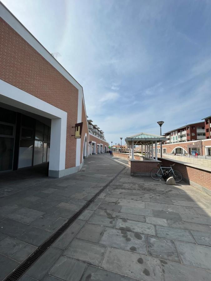 Kasia Porta Sul Mare Di Livorno Free Parking Luaran gambar