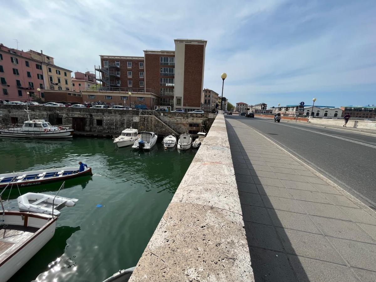 Kasia Porta Sul Mare Di Livorno Free Parking Luaran gambar